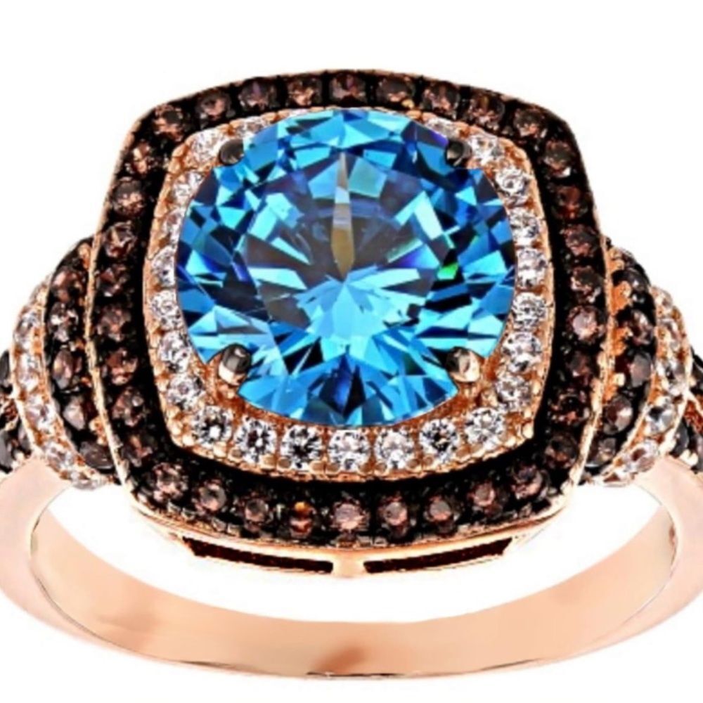 18k Radiant Blue Topaz and Champagne Diamonds Ring - Picture 6 of 7